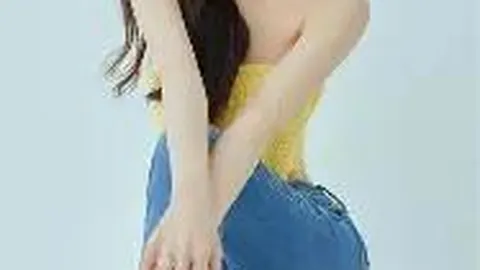 00后新星浓妆造型引争议，疑使用肩垫遭热议